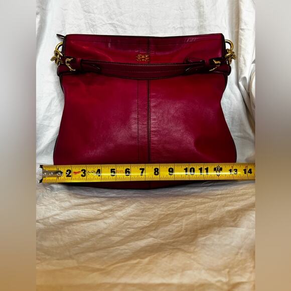 Coach Colette Leather Hobo
Style Number: 16413 - Picture 11 of 15